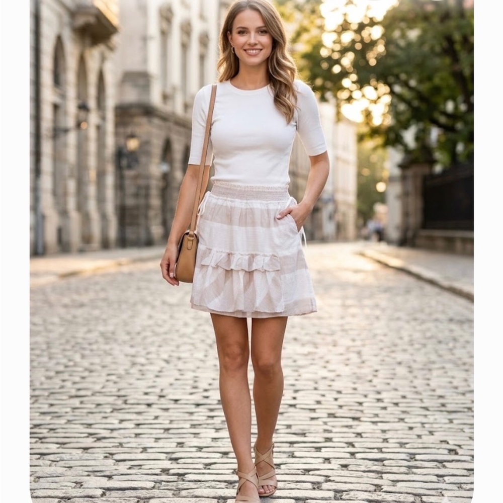 Banana Republic Soft Blush Tiered Ruffle Mini Skirt Sizd 6